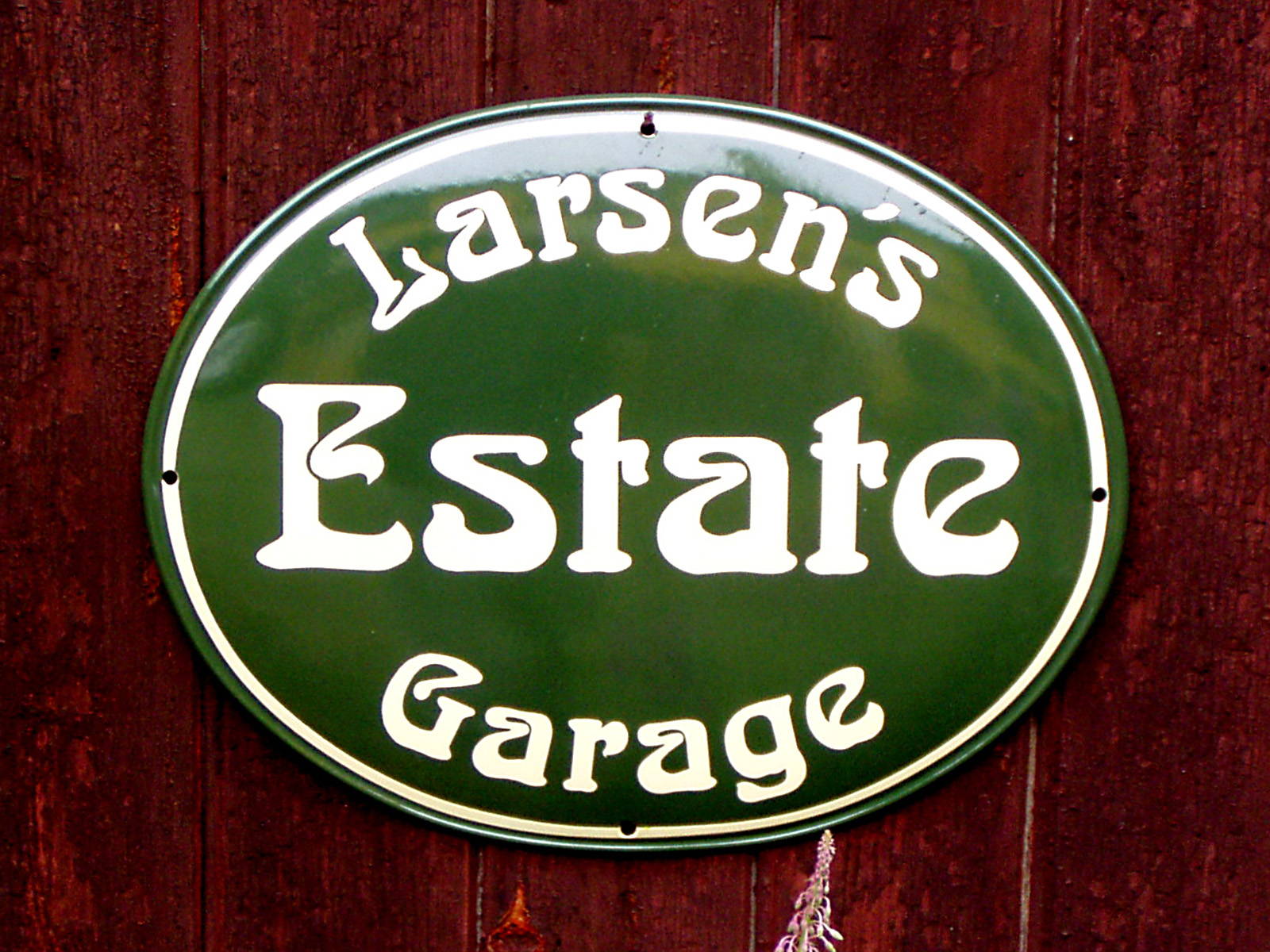 Husskilte-Larsens Estate-web1600
